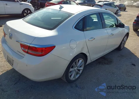 2014 Buick Verano Convenience Group z USA, uszkodzony, nr VIN 1G4PR5SK7E4103850